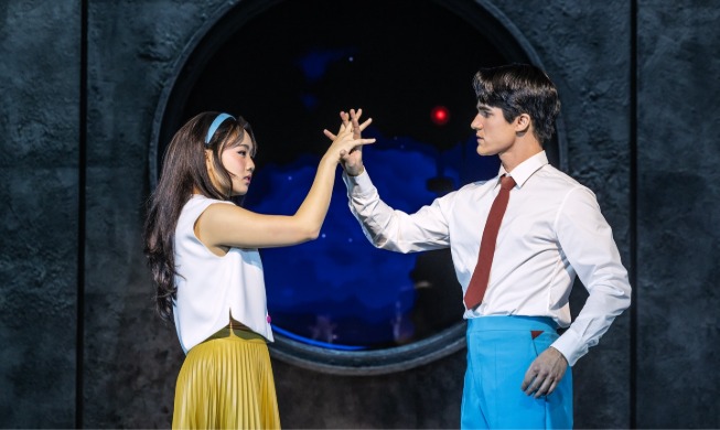 'Maybe Happy Ending' wins 6 Tonys including Best Musical