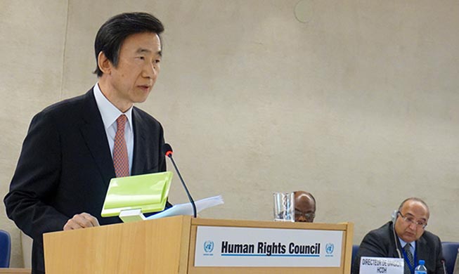 N. Korean human rights violations threaten peace, security: foreign minister