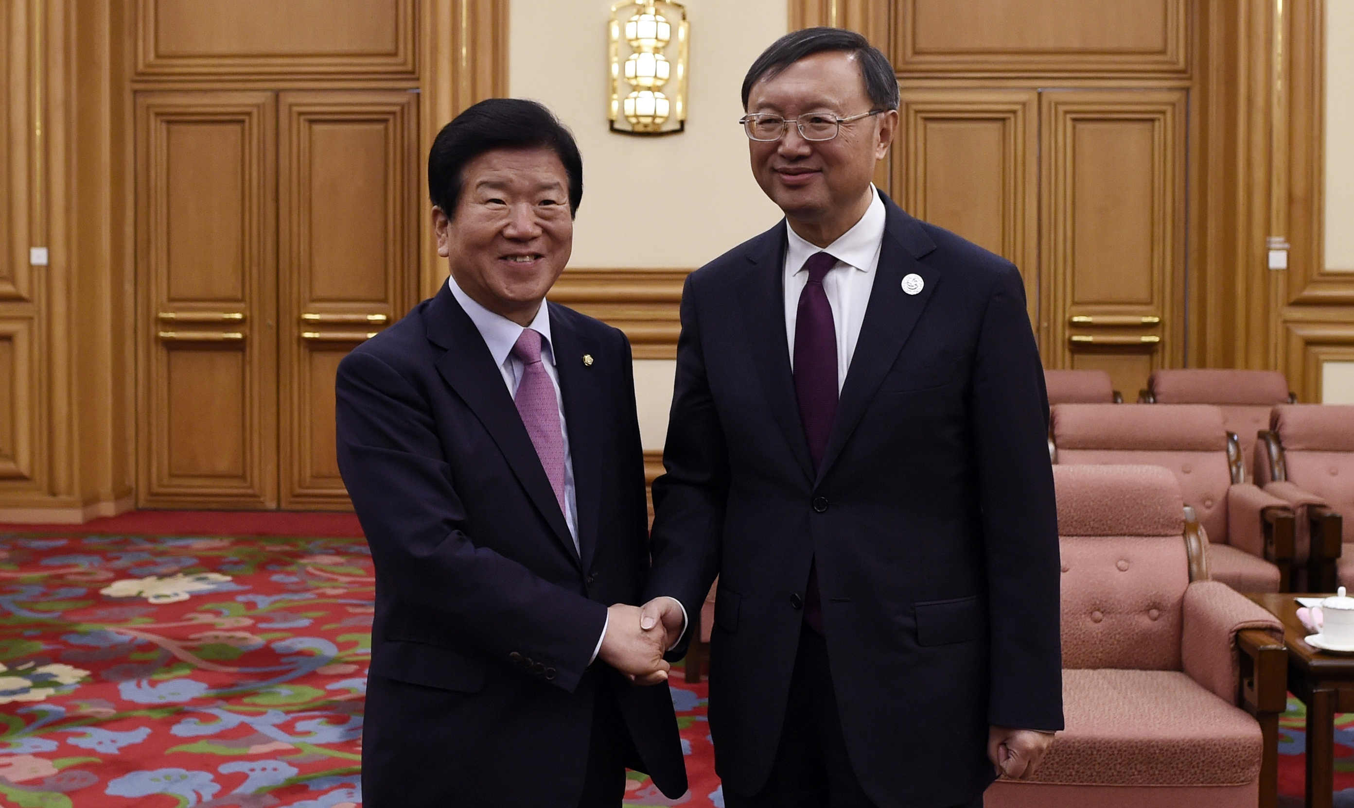 Chinese media praise Korea’s new government