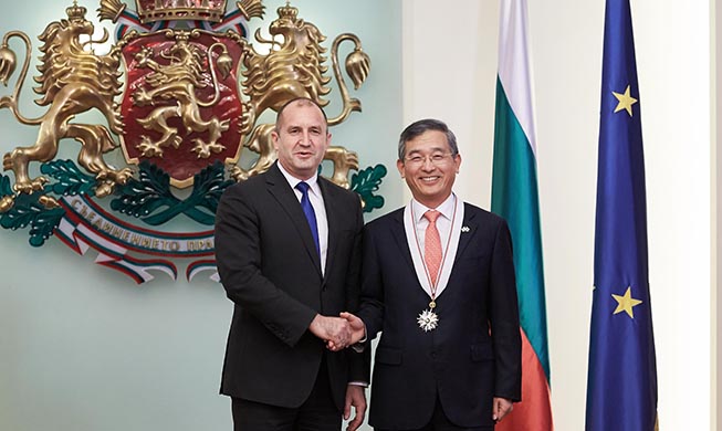 Korean ambassador to Bulgaria awarded state honor