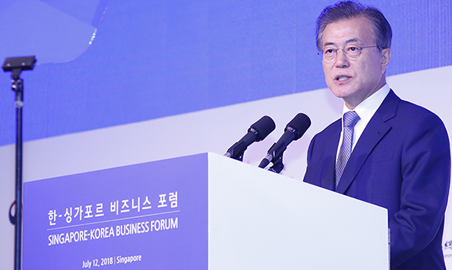 Korea, Singapore should keep protectionism in check: president