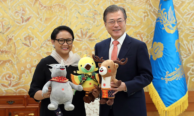 President Moon hopes for success at upcoming Asian Game