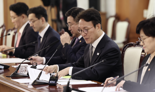 PM pledges crackdown on hate speech against foreign nationals