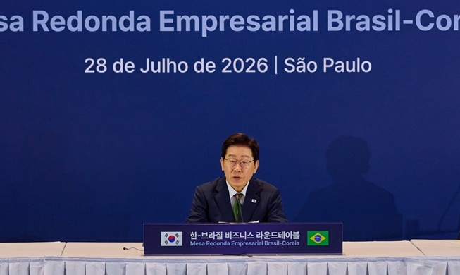 President Lee, Brazil raise ties in aircraft, minerals, beauty