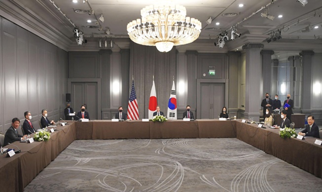 FM Chung discusses NK nuclear program with US, Japan