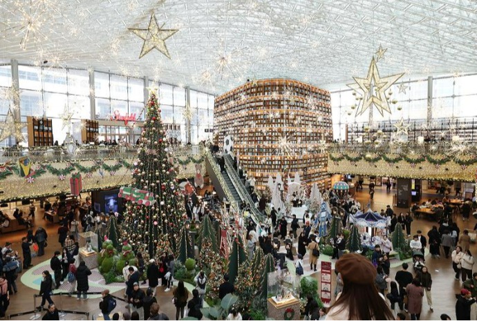 Christmas atmosphere already?