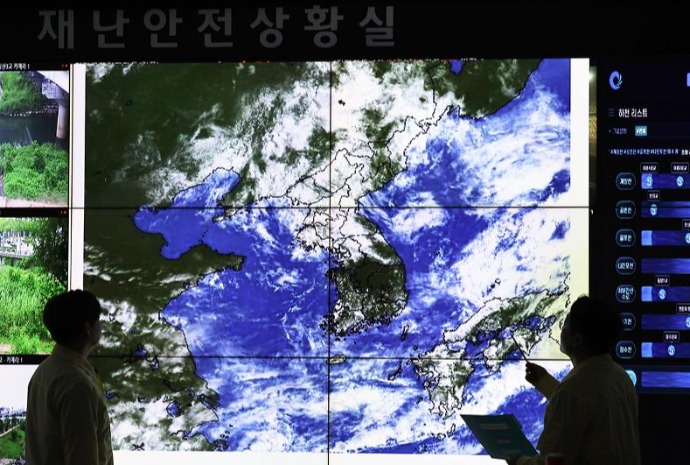 Prepping for downpours during rainy season