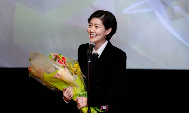 Actress Shim Eun-kyung wins 4th film award in Japan