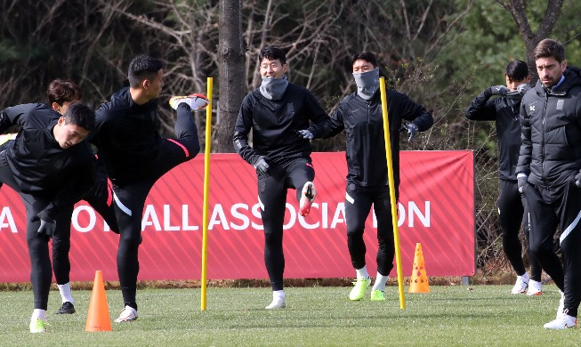 [Korea in photos] Training for home WC qualifier vs. UAE