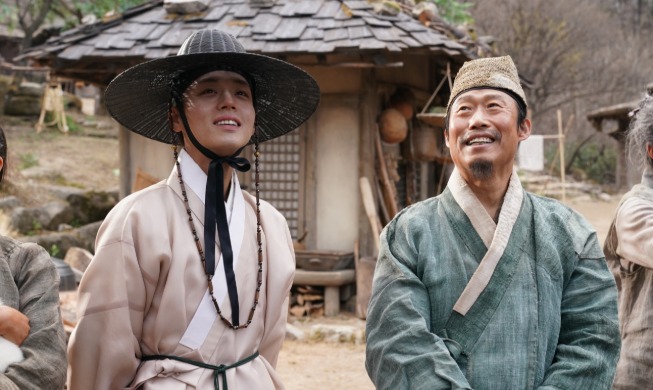 Period drama megahit 'King's Warden' breaks 11M in ticket sales